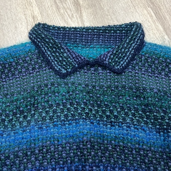 Hand-knit  Striped Sweater Vest Womens XS / S - Picture 1 of 4